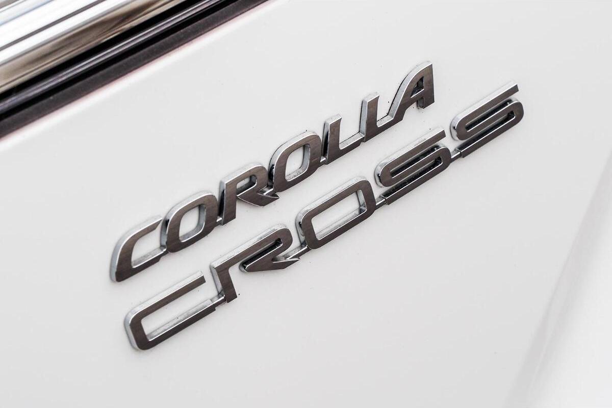2024 Toyota Corolla Cross GX Auto 2WD image 11