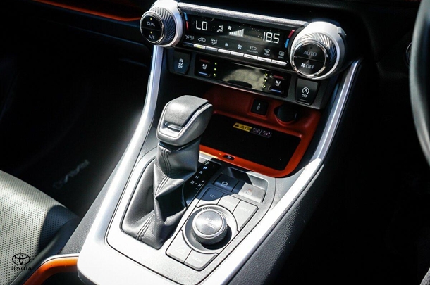 2022 Toyota RAV4 Edge-AWD image 21