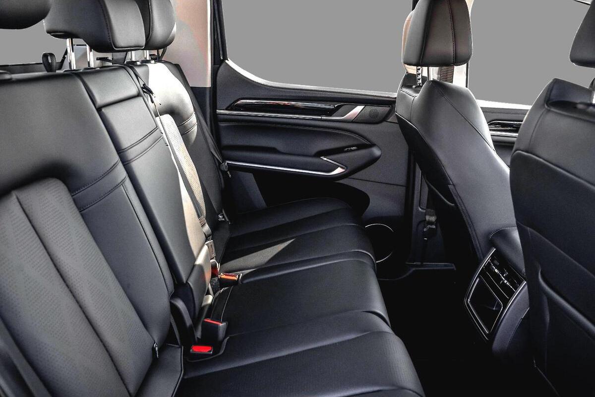 2024 GWM Cannon Alpha Lux Auto 4WD Dual Cab image 10