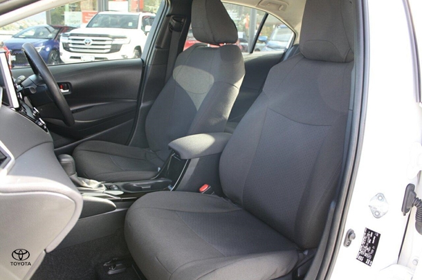 2021 Toyota Corolla Sedan Hybrid Ascent Sport image 19
