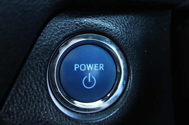 2021 Toyota RAV4 Hybrid GXL-2WD image 39