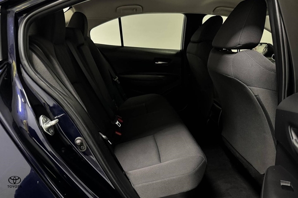 2022 Toyota Corolla Sedan Hybrid Ascent Sport image 10