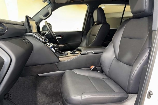 2022 Toyota Landcruiser VX image 3