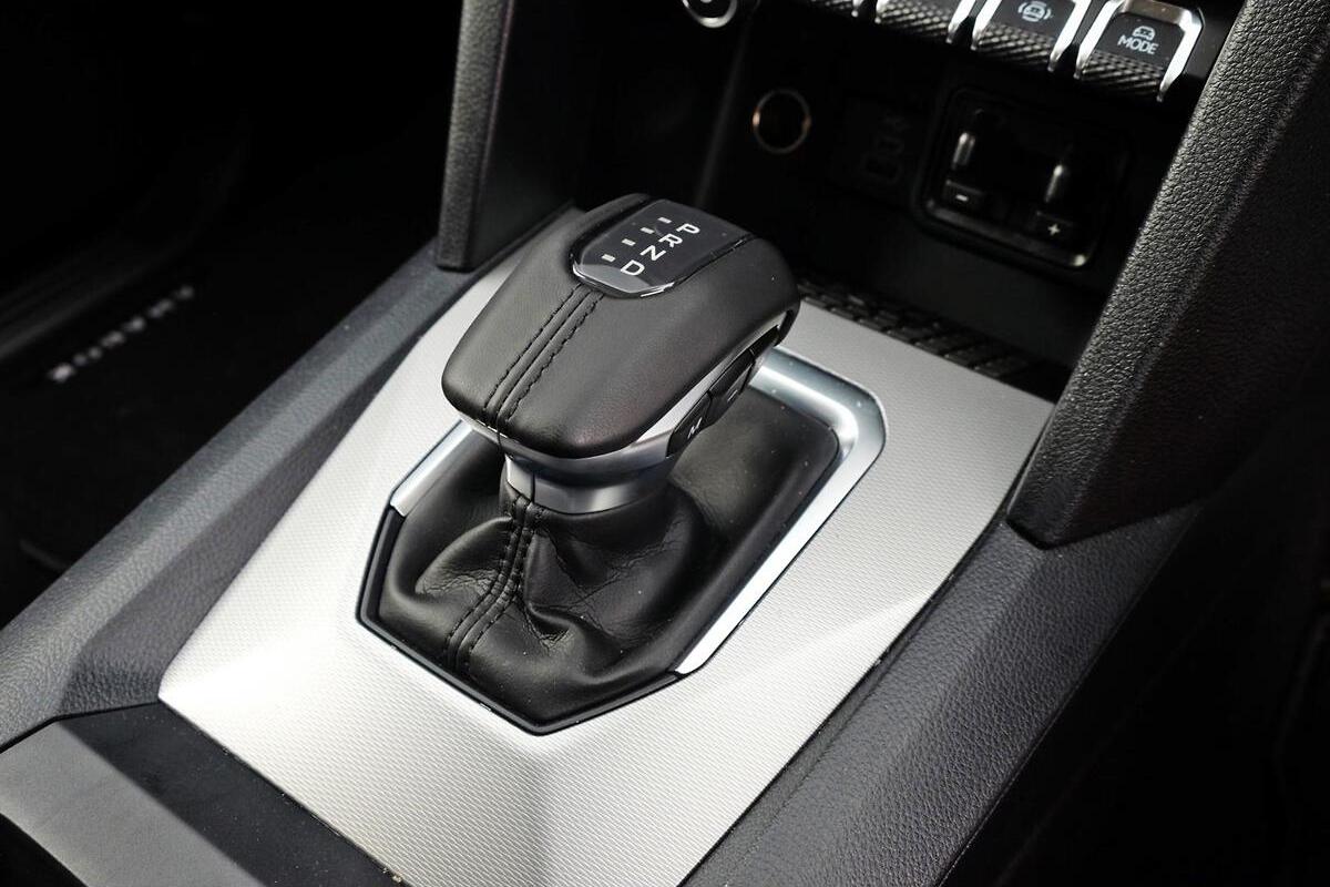 2024 Volkswagen Amarok TDI500 Life NF Auto 4MOT MY23 Dual Cab image 14