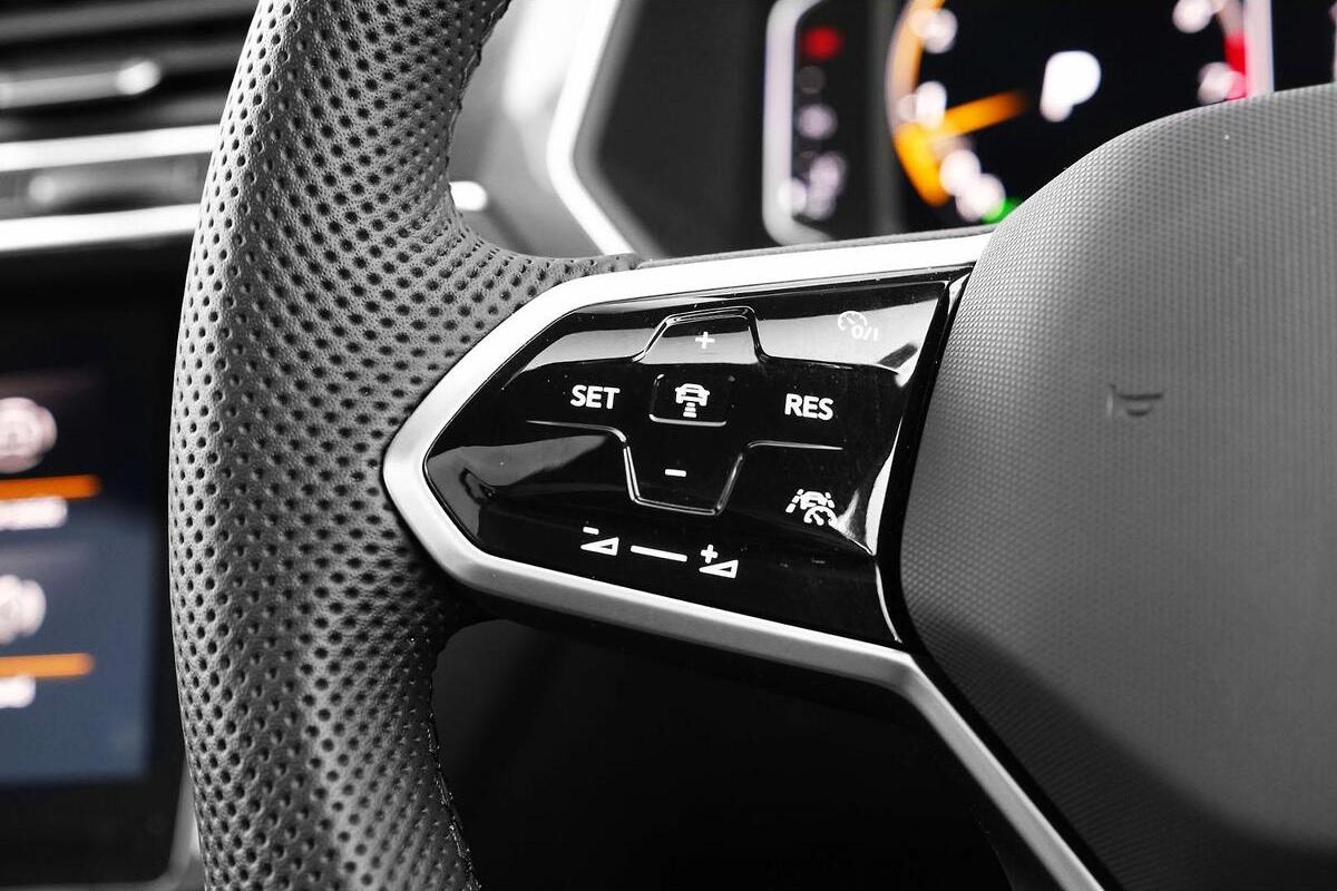 2024 Volkswagen Tiguan 162TSI R-Line 5N Auto 4MOTION MY24 image 15