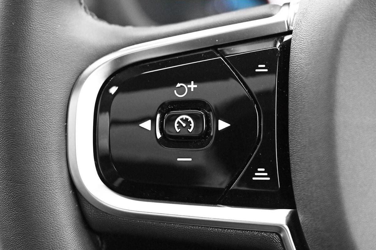 2024 Volvo V60 Cross Country Ultra B5 Bright Auto AWD MY25 image 11