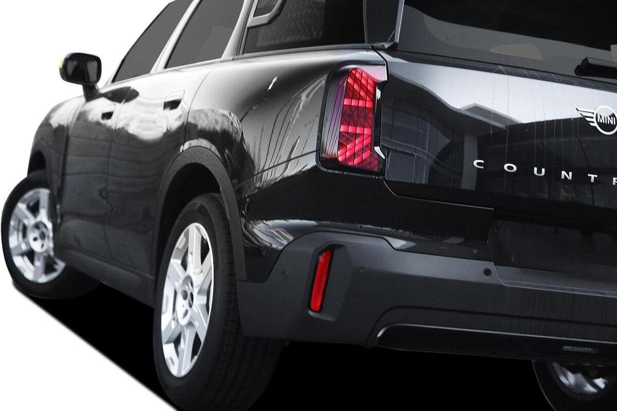 2024 MINI Countryman C Classic Auto image 14