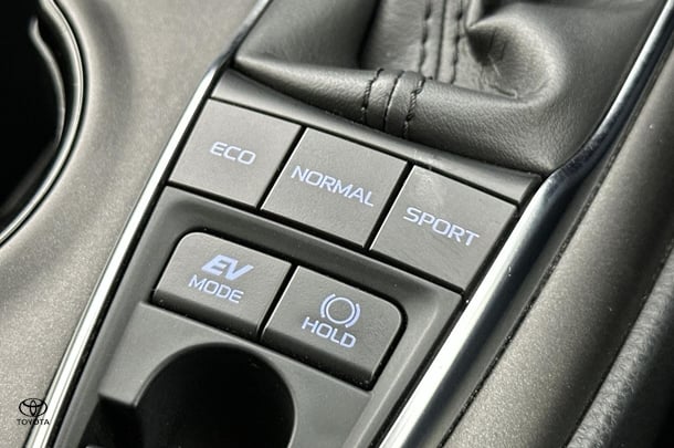 2023 Toyota Camry Hybrid Ascent image 25