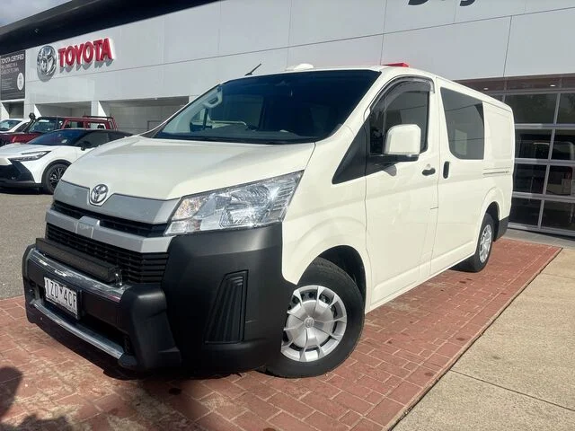 2023 Toyota Hiace LWB image 1