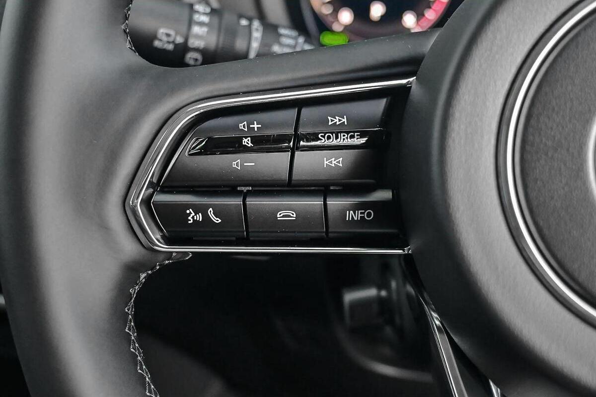 2024 Mazda CX-90 G50e GT KK Auto i-ACTIV AWD image 17