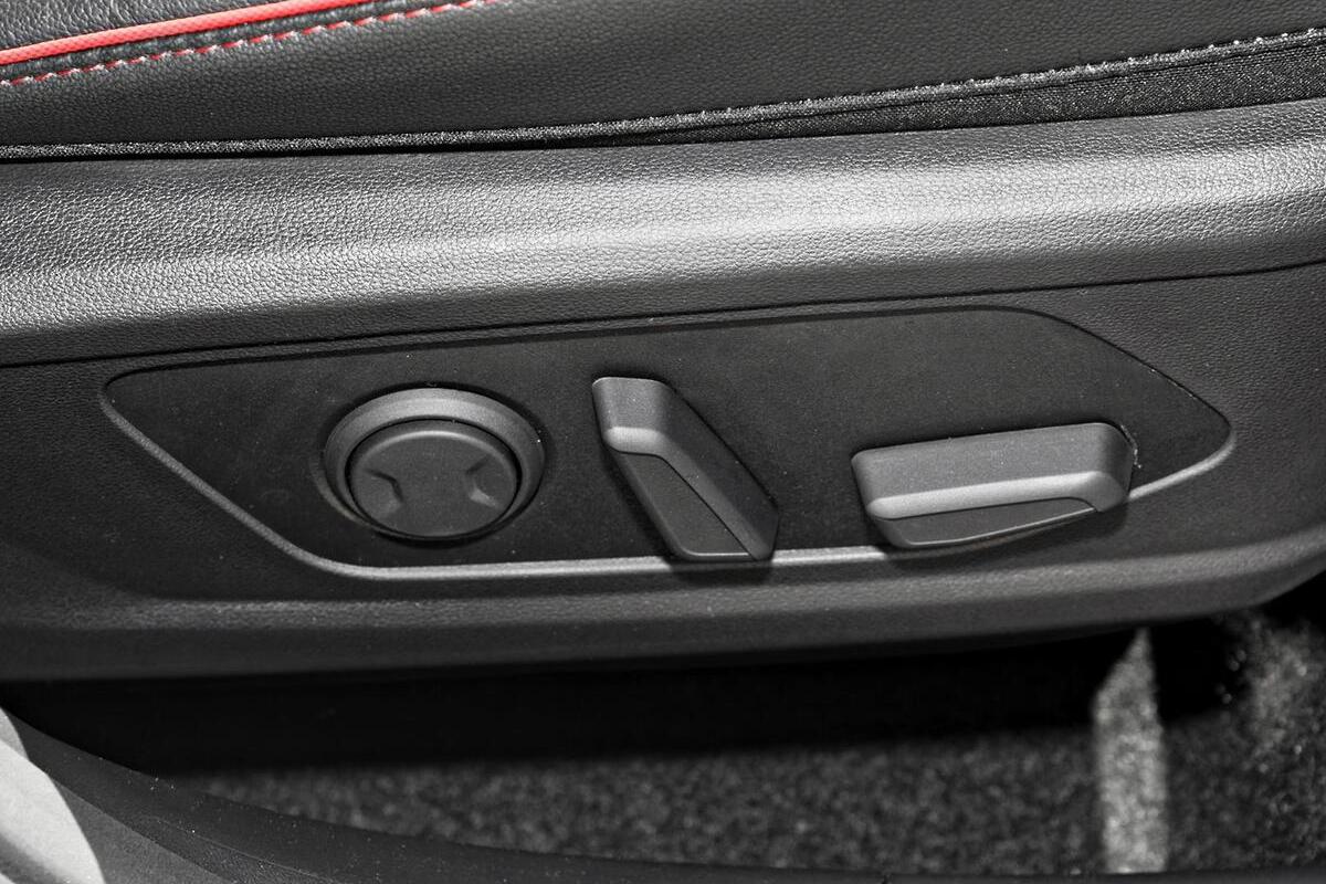 2025 Hyundai Tucson Elite N Line Auto AWD MY25 image 13