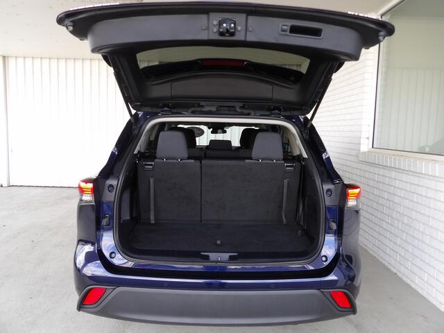 2021 Toyota Kluger Hybrid GX AWD image 17