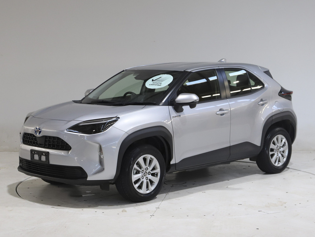 2022 Toyota Yaris Cross Hybrid GX image 3