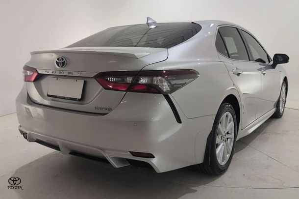 2021 Toyota Camry Hybrid Ascent Sport image 9