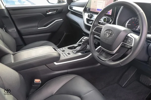 2024 Toyota Kluger GXL AWD image 2