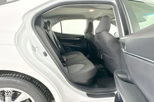 2023 Toyota Camry Hybrid Ascent image 16