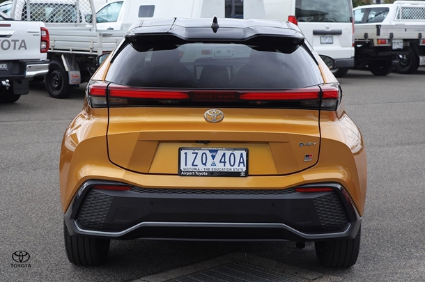 2023 Toyota C-HR Hybrid GR-S image 13