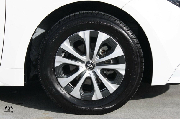 2021 Toyota Corolla Sedan Hybrid Ascent Sport image 11