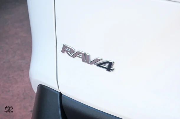 2019 TOYOTA RAV4 GX-2WD image 23