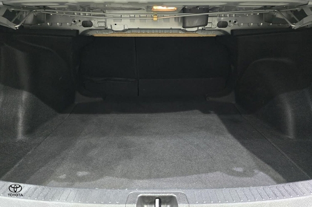 2024 Toyota COROLLA SEDAN HYBRID Ascent Sport image 29