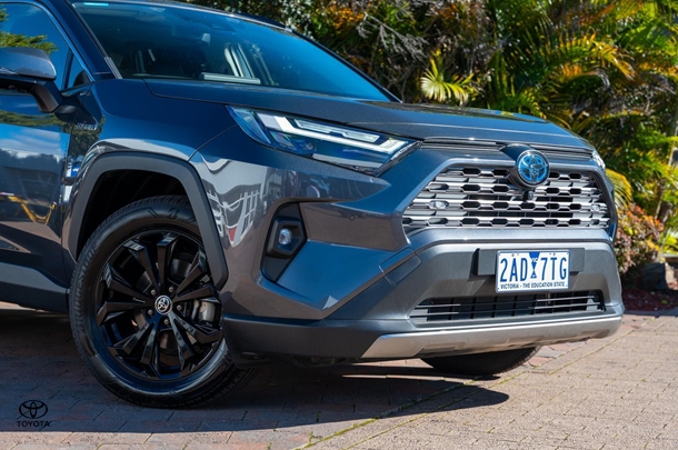 2024 TOYOTA RAV4 Hybrid Cruiser-AWD image 24