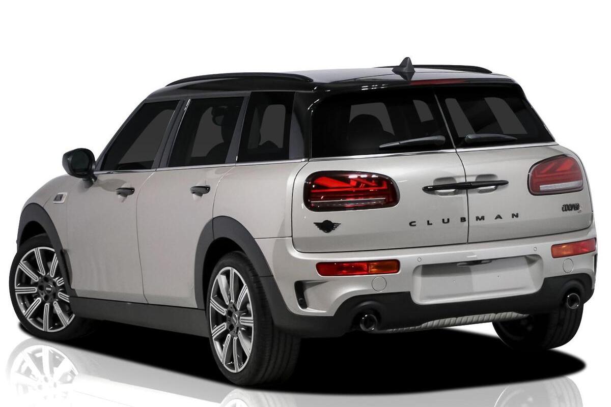 2024 MINI Clubman Cooper S Classic Auto image 4
