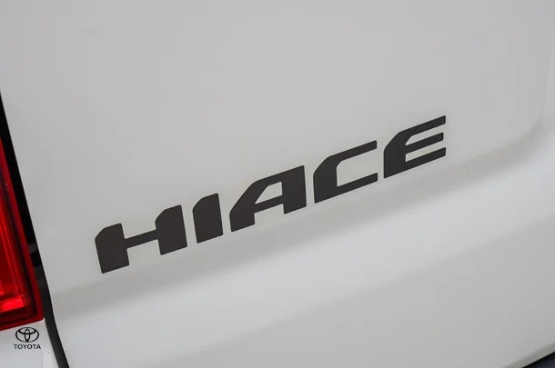 2020 Toyota Hiace LWB image 14