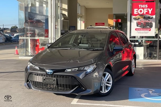 2022 Toyota Corolla Ascent Sport image 1