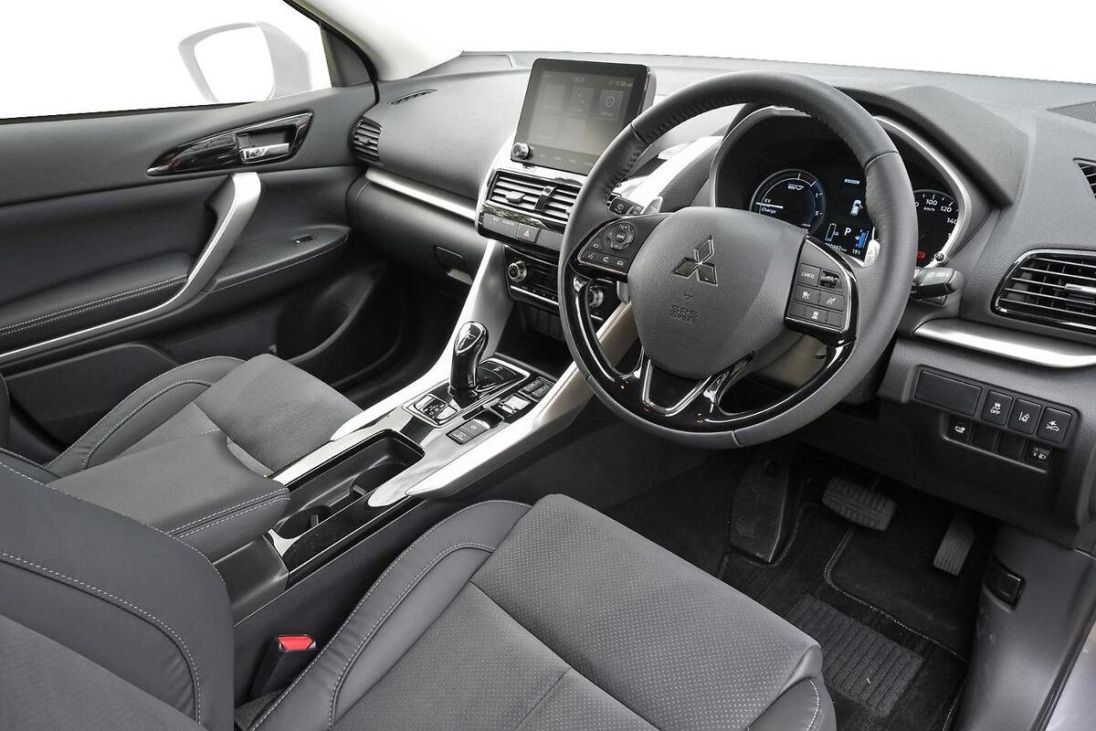 2025 Mitsubishi Eclipse Cross PHEV Aspire YB Auto AWD MY24 image 6