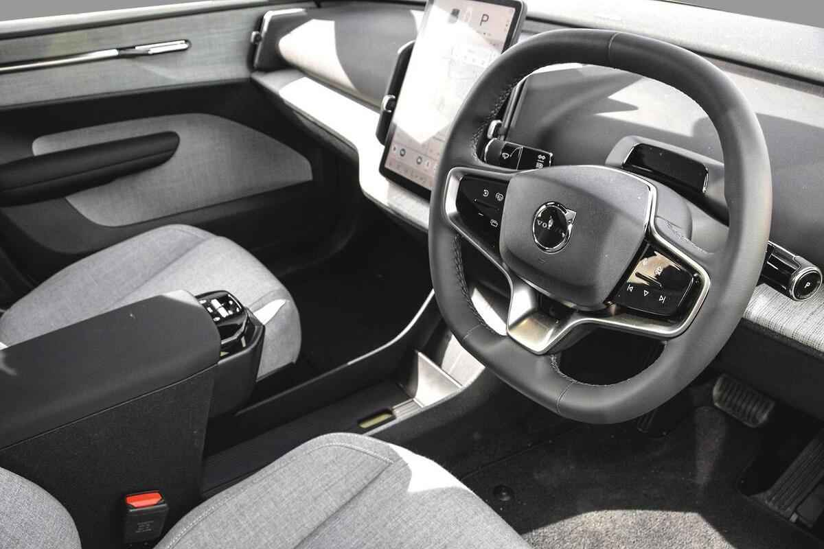 2024 Volvo EX30 Twin Motor Performance Ultra Auto AWD MY25 image 6