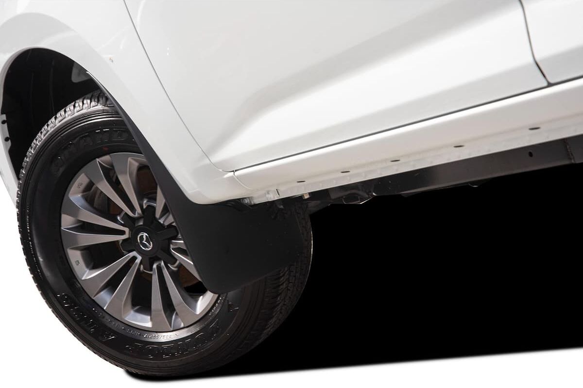 2024 Mazda BT-50 XT TF Manual 4x4 image 9