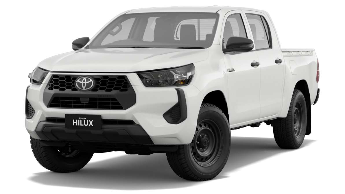 2024 Toyota Hilux 4x4 WorkMate Diesel Double-Cab Pick-Up image 4