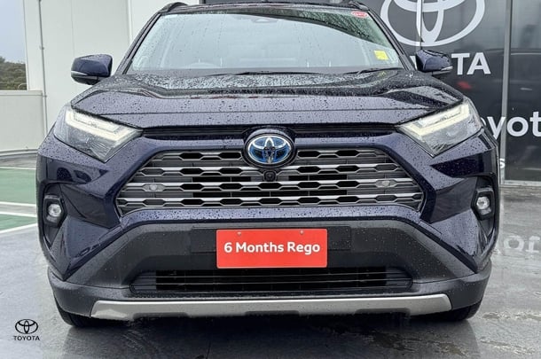 2024 Toyota Rav4 Hybrid Cruiser 2WD image 3