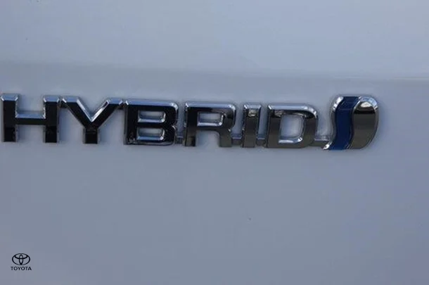 2023 Toyota Corolla Cross GX image 5