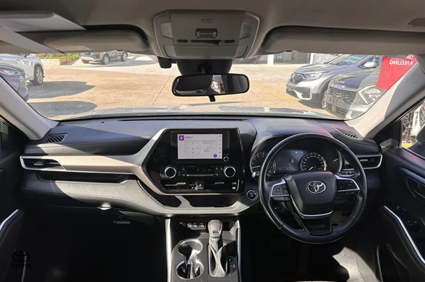 2022 Toyota Kluger GX AWD image 22