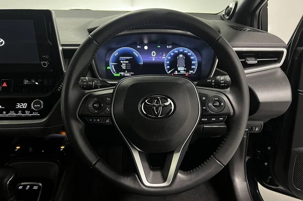 2023 Toyota Corolla ZR image 16