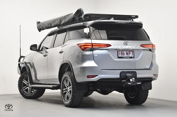 2022 Toyota Fortuner GX image 5