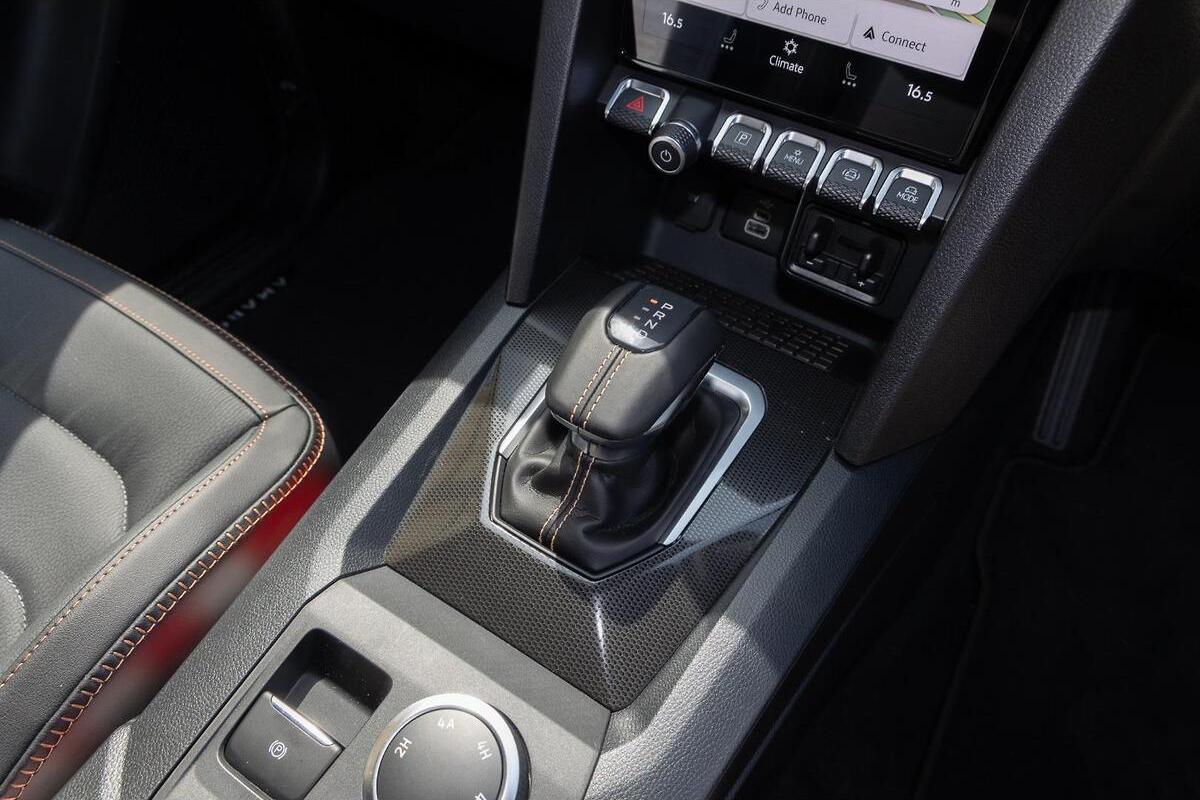 2024 Volkswagen Amarok TDI600 PanAmericana NF Auto 4MOTION Perm MY23 Dual Cab image 17