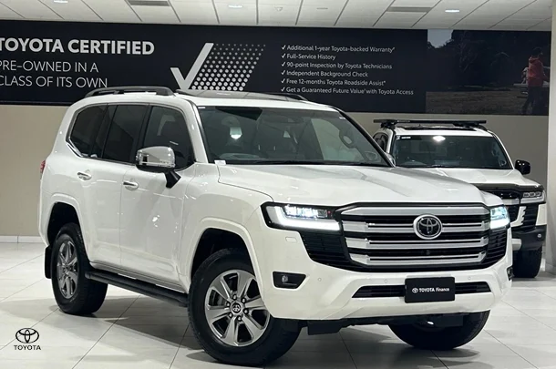2022 Toyota Landcruiser Sahara image 1