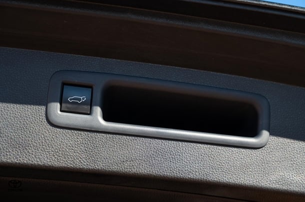 2021 TOYOTA Kluger Hybrid AWD GRANDE image 30
