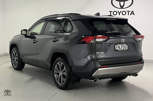 2024 Toyota Rav4 Hybrid GXL-2WD image 8