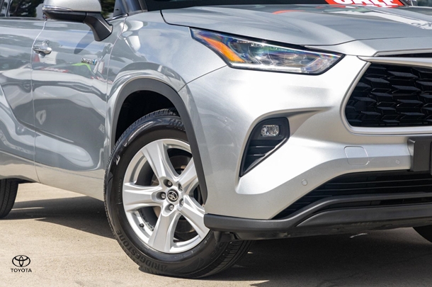 2021 Toyota KLUGER HYBRID GX AWD image 6