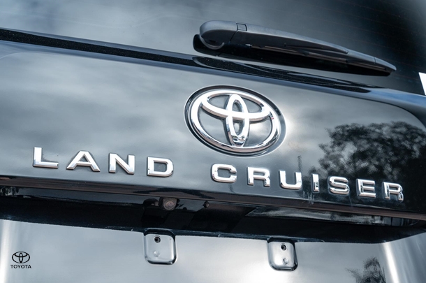 2023 TOYOTA Landcruiser VX image 28