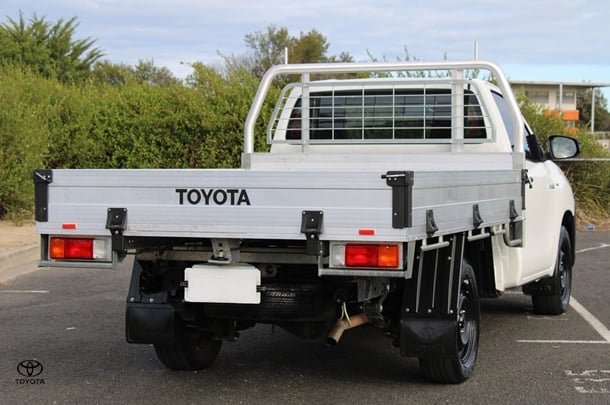 2021 Toyota Hilux 4x2 Workmate image 8