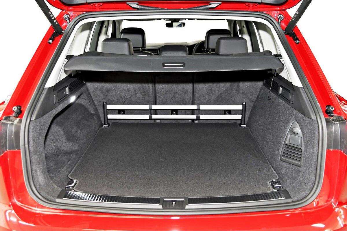 2024 Volkswagen Touareg 170TDI RC Auto 4MOTION MY24 image 9