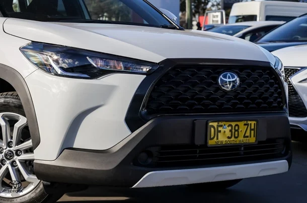 2022 Toyota Corolla Cross Hybrid GX image 18