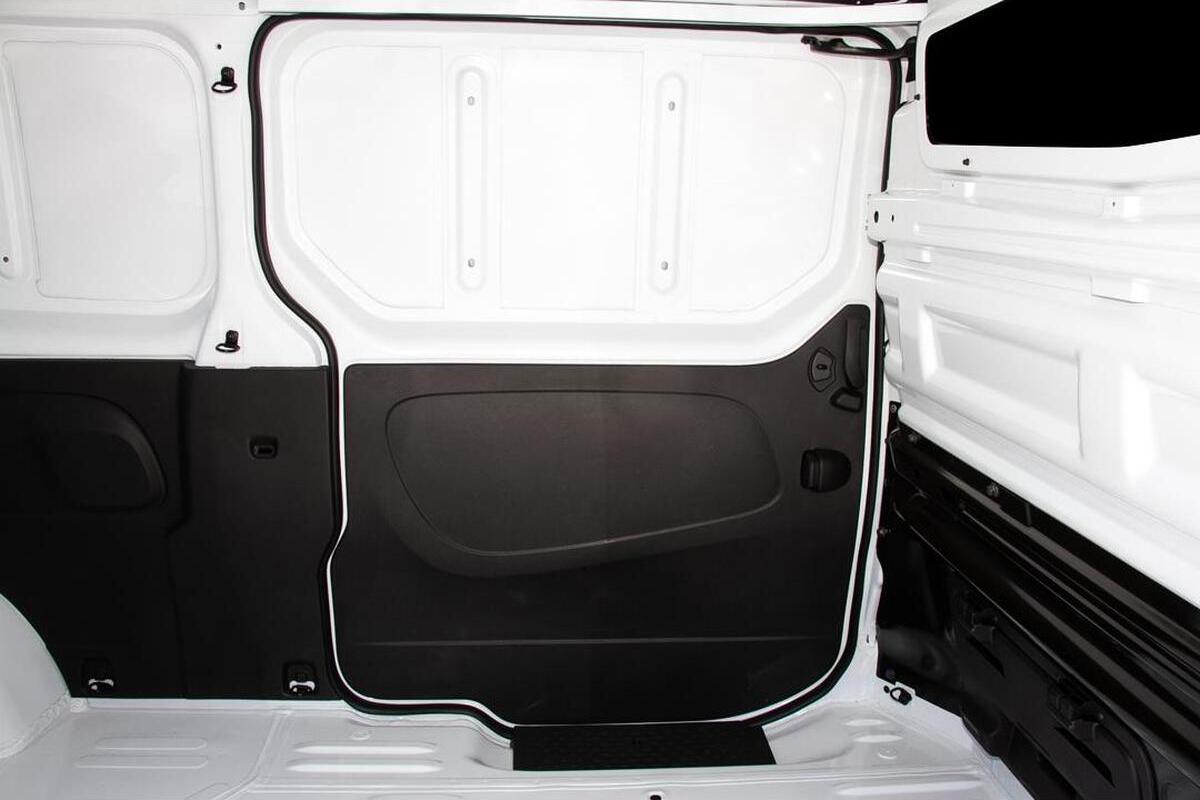 2024 Renault Trafic Premium LWB Auto MY24 image 9