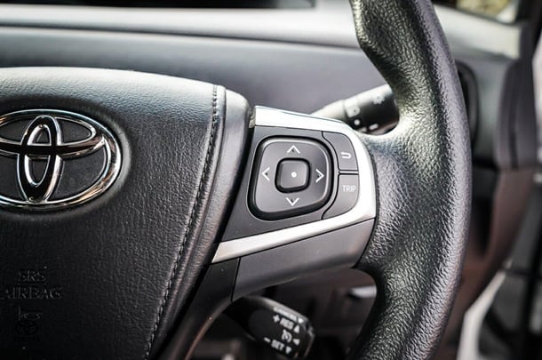 2019 Toyota Tarago GLi image 18
