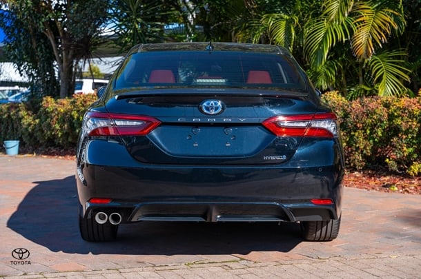 2023 TOYOTA Camry Hybrid SX image 5