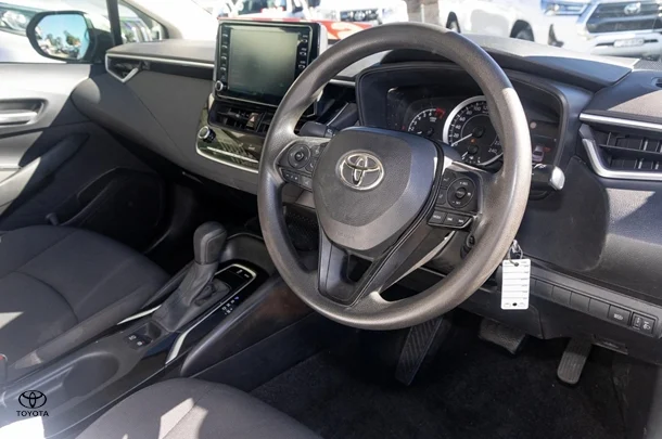 2021 Toyota Corolla Ascent Sport image 7